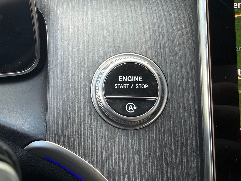 2027 Mercedes-Benz GLC 300 4MATIC®