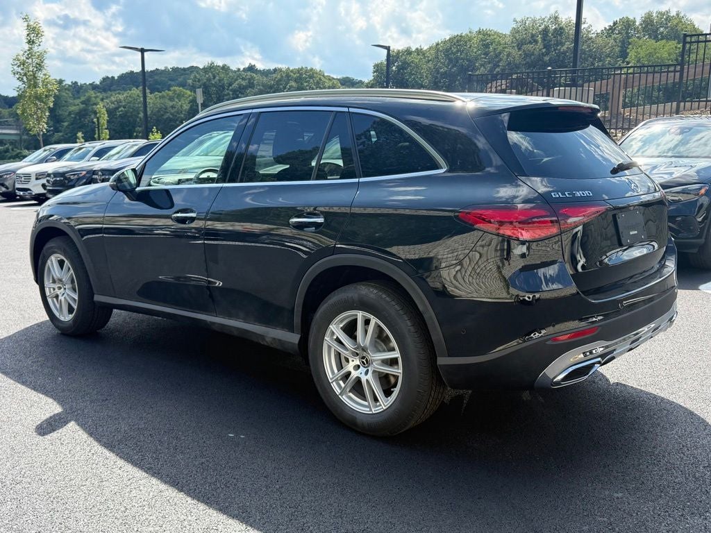 2027 Mercedes-Benz GLC 300 4MATIC®