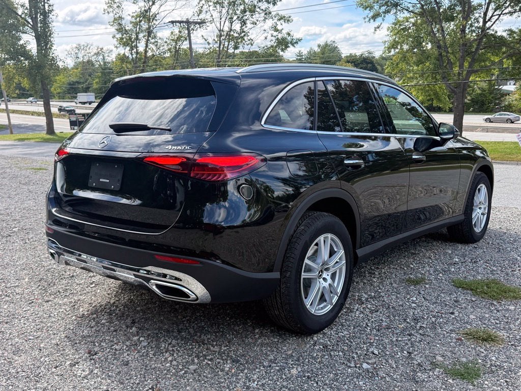 2027 Mercedes-Benz GLC 300 4MATIC®