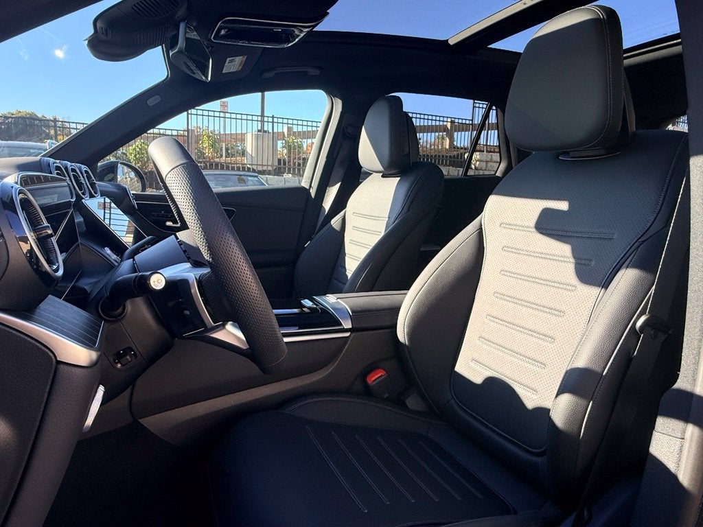 2026 Mercedes-Benz GLC 300 4MATIC®