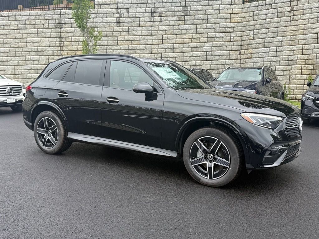 2027 Mercedes-Benz GLC 300 4MATIC®