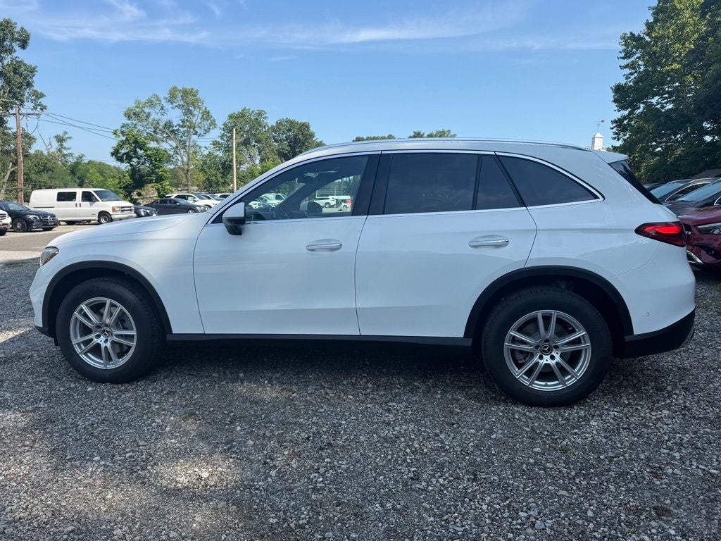 2027 Mercedes-Benz GLC 300 4MATIC® 4MATIC®