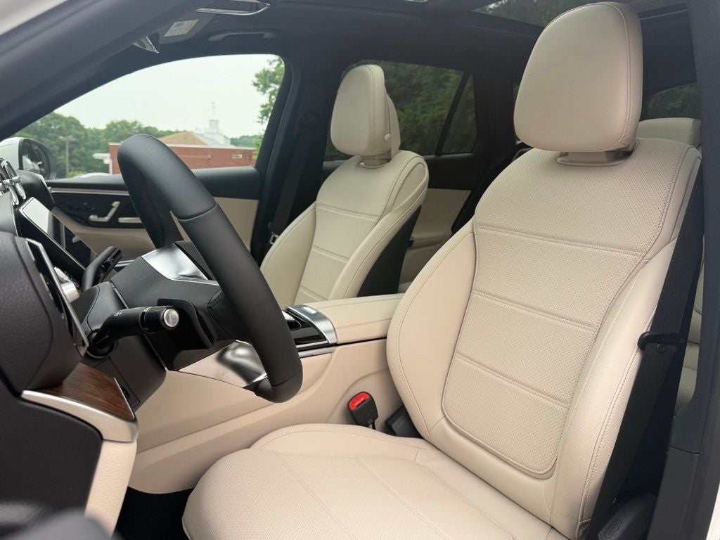 2026 Mercedes-Benz GLC 300 4MATIC®