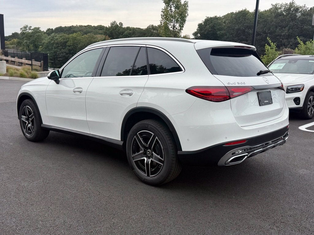 2027 Mercedes-Benz GLC GLC 300