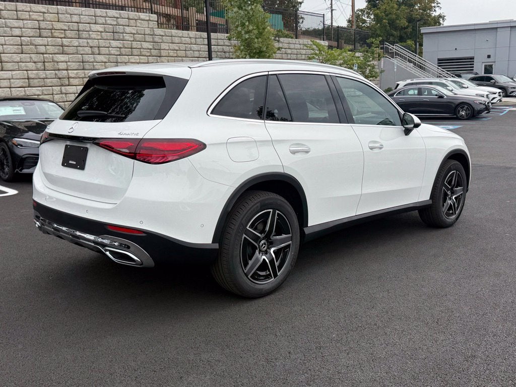2027 Mercedes-Benz GLC GLC 300