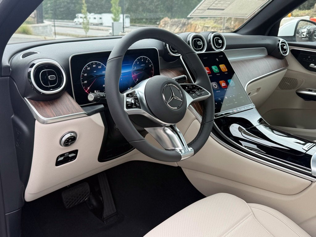 2027 Mercedes-Benz GLC GLC 300