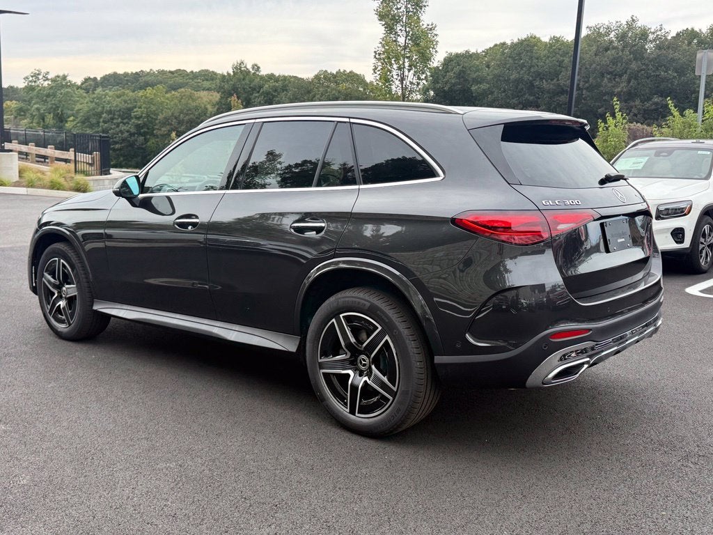 2027 Mercedes-Benz GLC 300 4MATIC®
