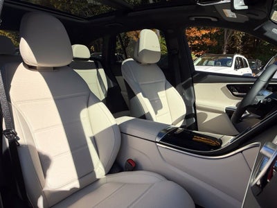 2027 Mercedes-Benz GLC 300 4MATIC®