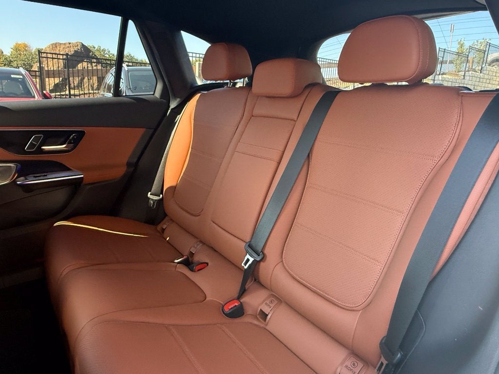 2026 Mercedes-Benz GLC 350e 4MATIC® PHEV