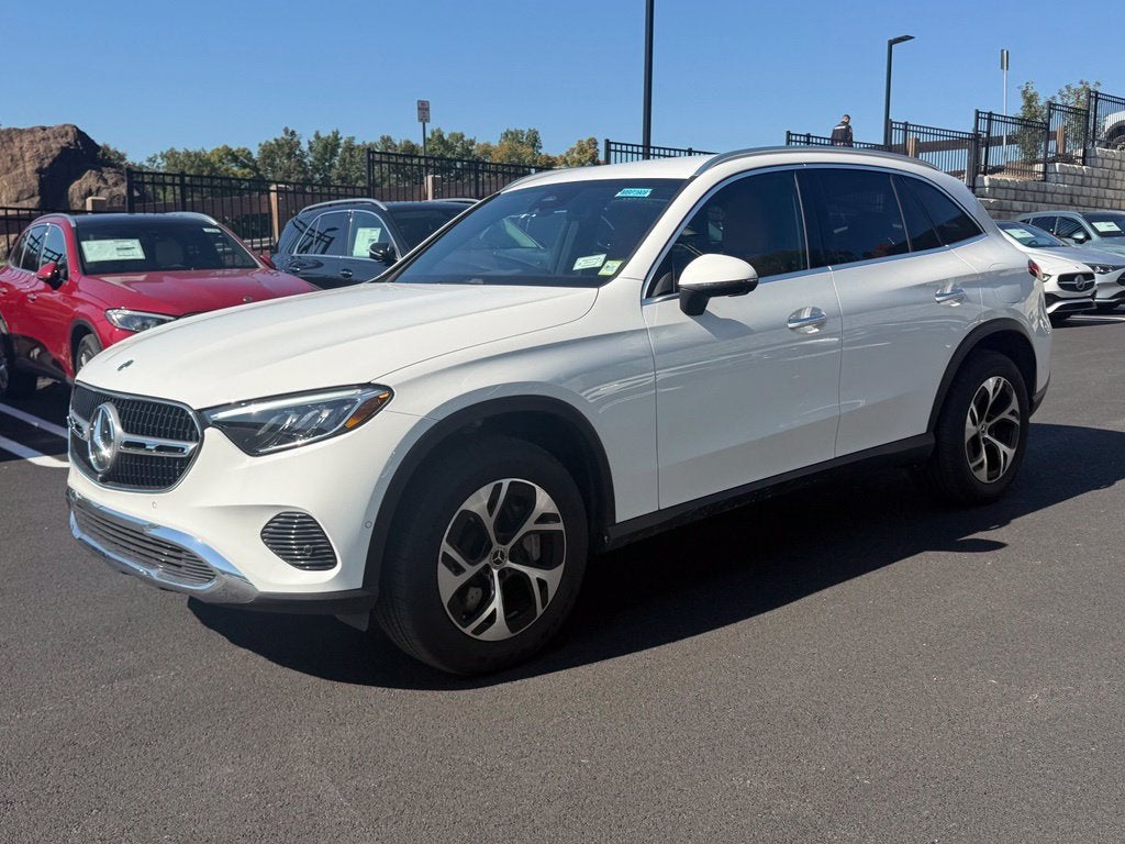 2026 Mercedes-Benz GLC 350e 4MATIC® PHEV