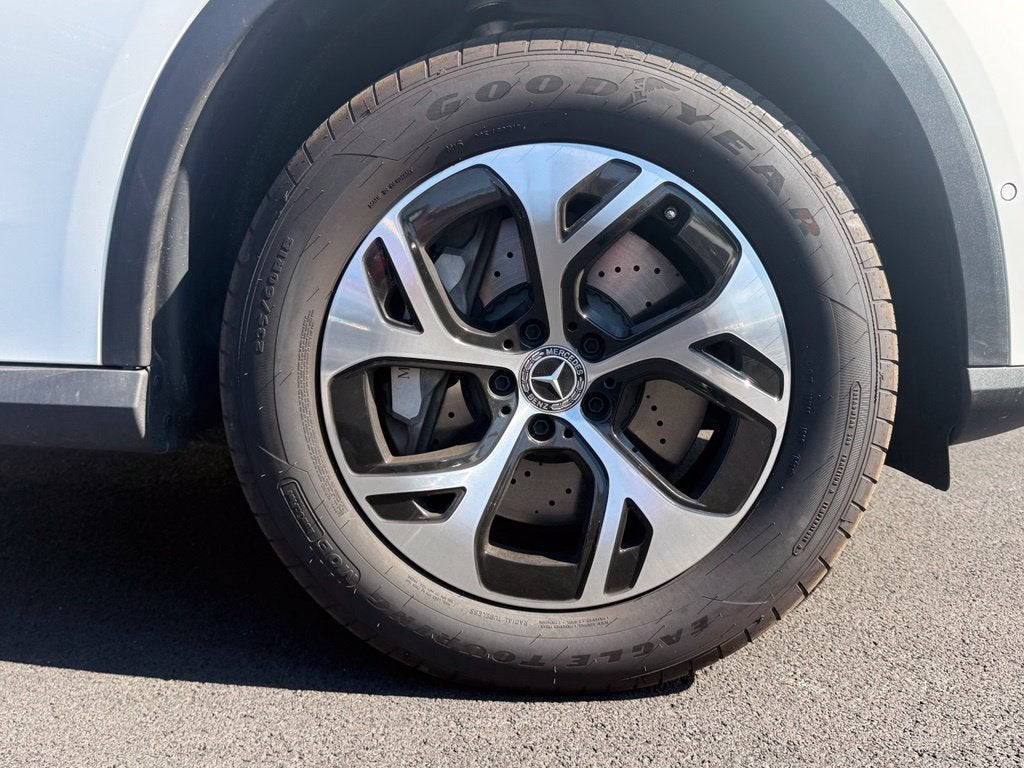 2026 Mercedes-Benz GLC 350e 4MATIC® PHEV
