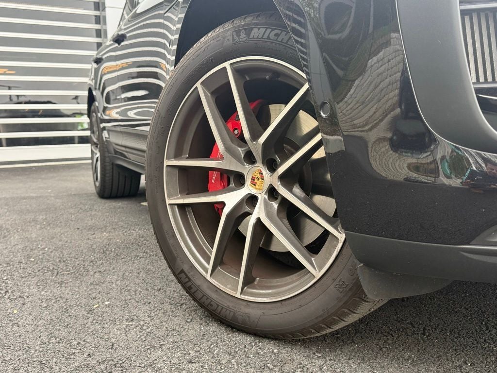 2023 Porsche Macan S