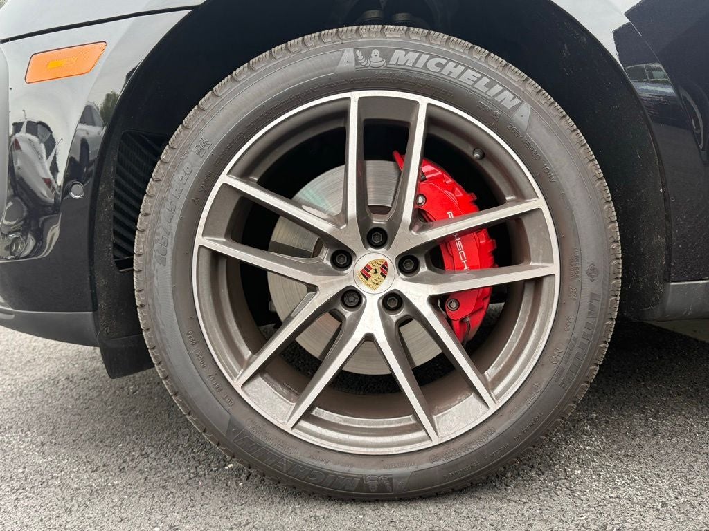 2023 Porsche Macan S