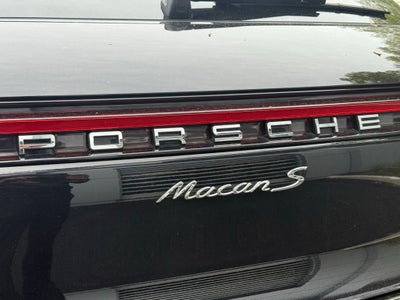 2023 Porsche Macan S